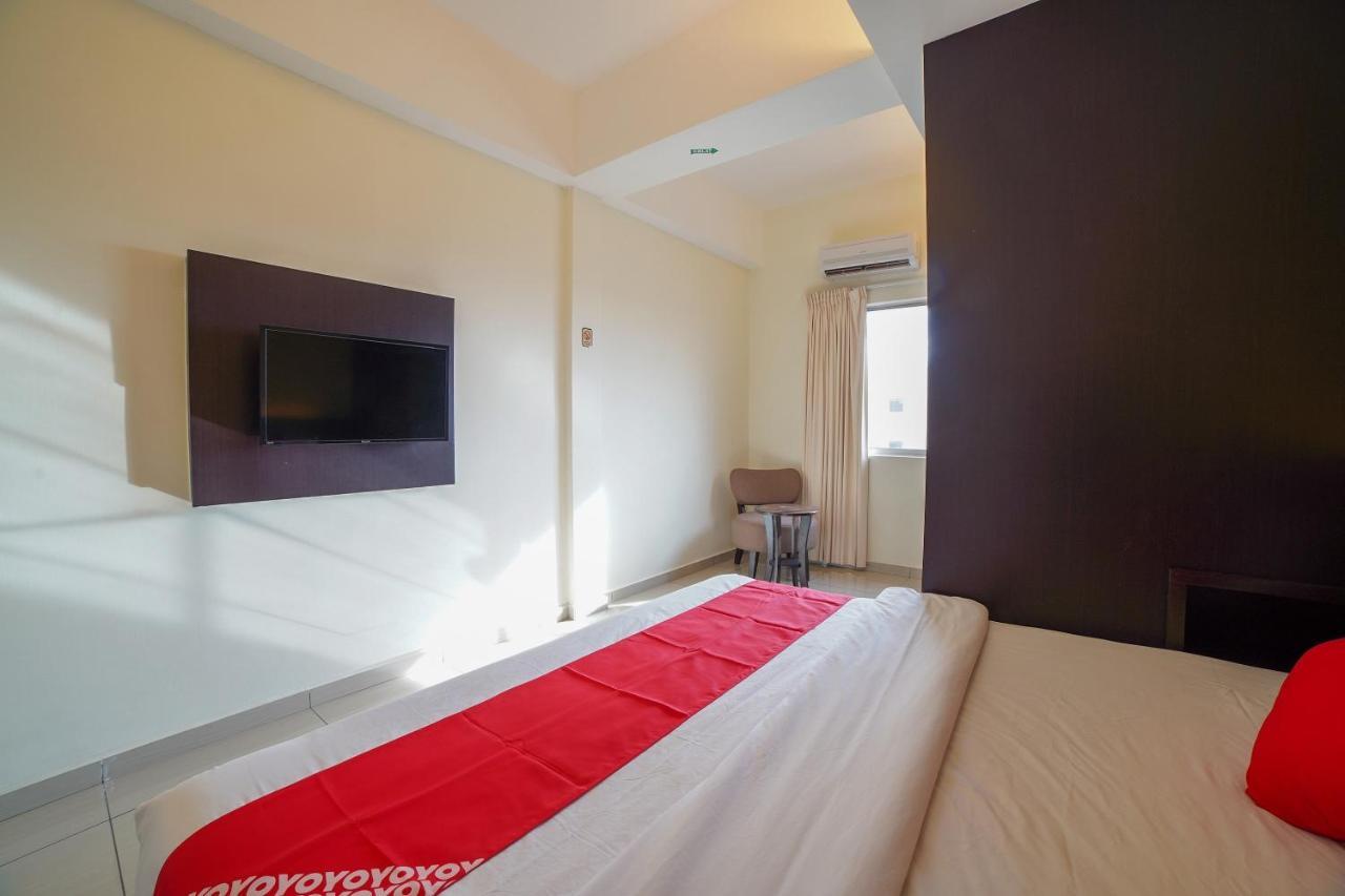 Oyo 89531 Villa Hotel Segamat Kültér fotó