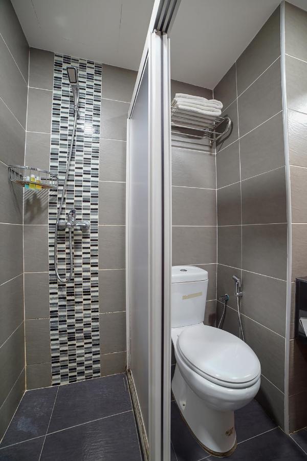 Oyo 89531 Villa Hotel Segamat Kültér fotó